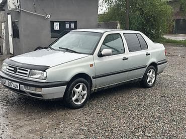 srv 3: Volkswagen Vento: 1993 г., 1.8 л, Механика, Бензин, Седан — 1