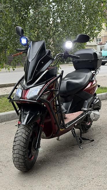 Скутеры: Тип скутера Yamaha, 150 куб. см, Бензин, Б/у — 1