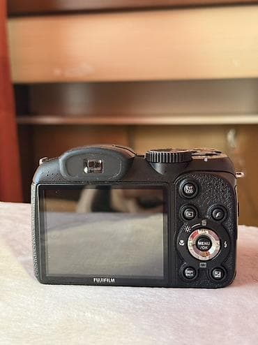 детский фотоаппарат с моментальной печатью: Fujifilm FinePix S – универсальная суперзум-камера с большим хватом и — 3