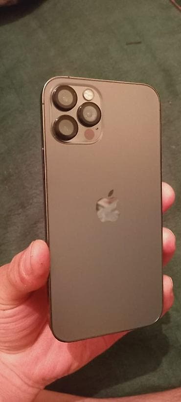 IPhone 12 Pro, Б/у, 256 ГБ, Графит, Чехол, 90 %