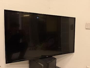 телевизоры 42: Телевизор LG, диагональ примерно 42–47". Плоская панель с тонкими — 1