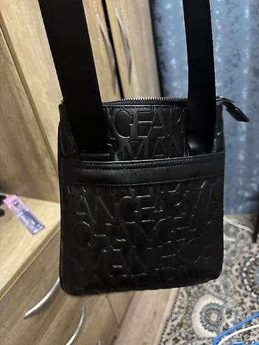 armani барсетка: Сумка через плечо Armani Exchange, черная - Формат: компактная — 3