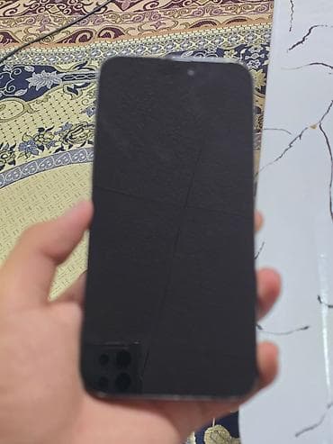 IPhone 15 Pro, Б/у, 256 ГБ, Black Titanium, Зарядное устройство, Защитное стекло, Чехол, 86 %