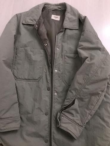 pull bear: Рубашка-куртка Colin’s, размер S. - Цвет: пепельно фисташковый. - — 8