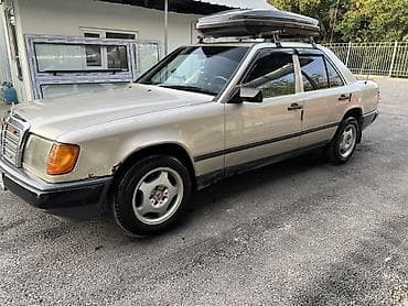 козырек 124: Mercedes-Benz W124: 1989 г., 2.3 л, Механика, Бензин, Седан — 3