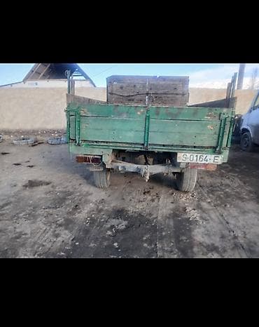 launch 431: УАЗ 452 Buhanka: 1986 г., 2.4 л, Ручные, Бензин, Пикап — 4