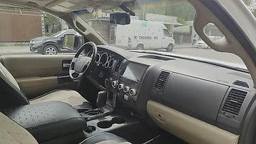 highlander 2012: Toyota Sequoia: 2008 г., 5.7 л, Автомат, Бензин, Внедорожник — 5