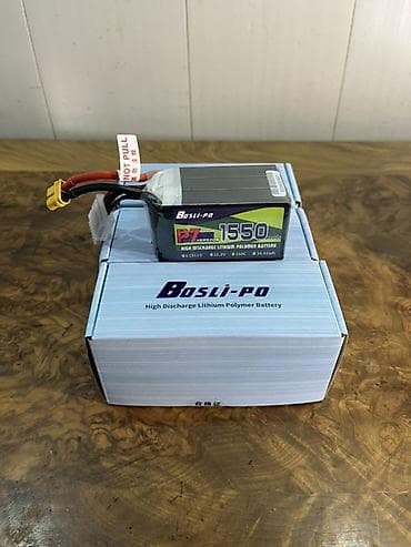 акумулятр: Аккумулятор BosLi-PO P7 Для FPV Дронов Также любые другие акб — 1