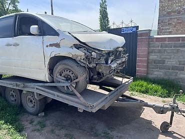 зеркалы: Toyota Estima (правый руль), белый минивэн, 5 дв., на разбор — 5