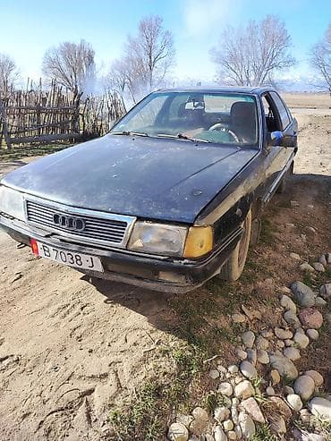 доп приборы: Audi 100: 1986 г., 2.2 л, Ручные, Бензин, Седан — 6
