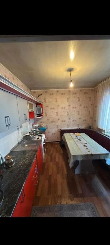 варианты: 66 м², 3 комнаты, Парковка, Забор, огорожен — 6
