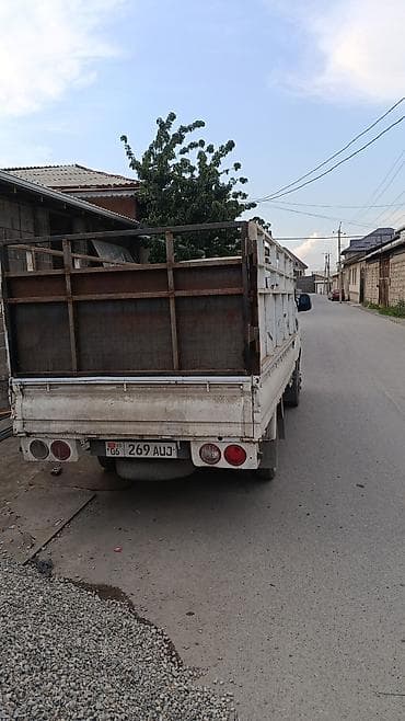 Транспорт: Жеңил жүк ташуучу унаа, Kia — 2