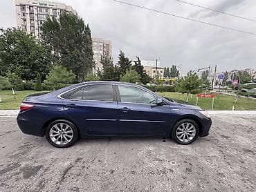 Toyota Camry: 2017 г., 2.5 л, Автомат, Гибрид, Седан — 3