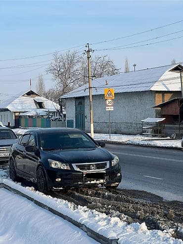 обменяю на авто: Honda Accord: 2008 г., 2.4 л, Автомат, Бензин, Седан — 5