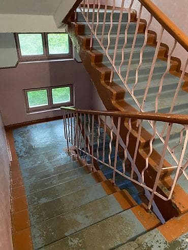 доля в квартире: 2 комнаты, 43 м², 104 серия, 3 этаж, Старый ремонт — 10