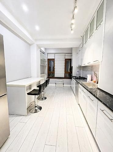 суточные аренда: 1 комната, Люкс, элитка, Кок-Жар мкр, Душевая кабина, Постельное белье, Кондиционер — 1