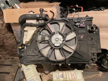 prius: Радиотор сборе 
Тойота Приус C 
Toyota Prius C — 2