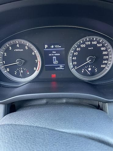 geely galaxy e5: Hyundai Grandeur: 2019 г., 2.4 л, Автомат, Бензин, Седан — 10