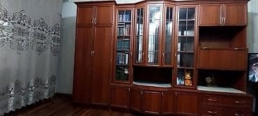 нож мультитул: Секционная стенка для гостиной из массива/ЛДСП в классическом стиле. В — 1