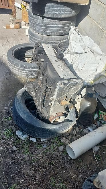 Сальники: Двигатель внутреннего сгорания (рядный, 4‑цилиндровый) в сборе с — 3