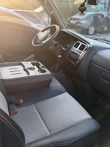 b class: Легкий грузовик, Hyundai, Стандарт, До 1 т, Б/у — 6