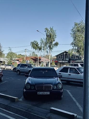 алмашаи: Mercedes-Benz E-Class: 1995 г., 2.3 л, Механика, Бензин, Седан — 3