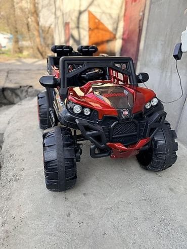 Детские самокаты: Детский электрокар, Б/у — 1