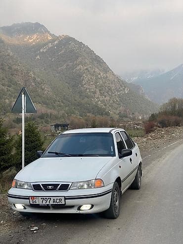 Daewoo Nexia: 2004 г., 1.5 л, Механика, Бензин, Седан — 6