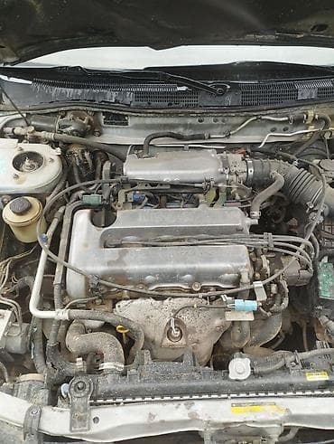 каракол авто: Nissan Primera: 2001 г., 2 л, Кол менен иштөөчү, Бензин, Хетчбек — 5