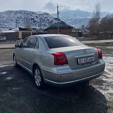 седан срочно продаю: Toyota Avensis: 2003 г., Автомат, Бензин, Седан — 2