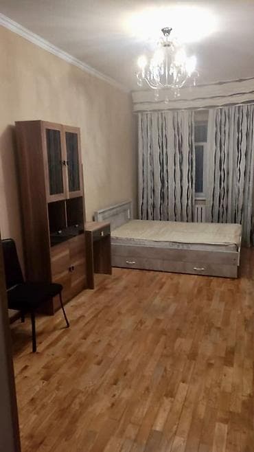 200: 5 комнат, Собственник, Без подселения, С мебелью полностью — 6