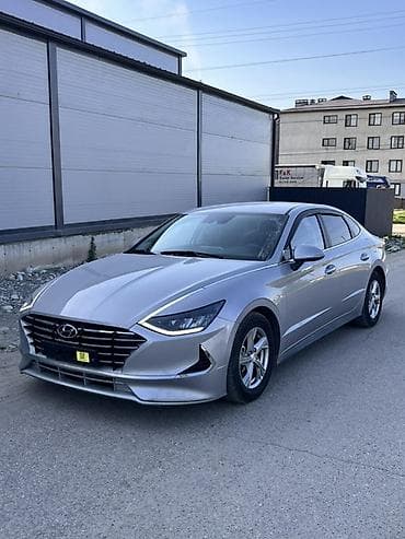 Hyundai Sonata: 2022 г., 2 л, Автомат, Бензин, Седан