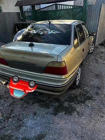 Унаа сатуу: Daewoo Nexia: 2005 г., 1.6 л, Кол менен иштөөчү, Бензин, Седан — 3
