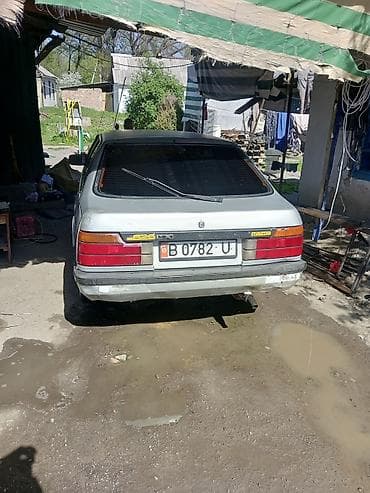 продажа мазда 626: Mazda 626: 1985 г., Ручные, Бензин, Лифтбек — 3