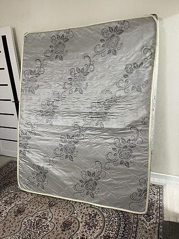 кровать отдам даром: Отдам даром мы находимся 8мкрн Бекер берем 8 мкрн алып кеткиле — 1