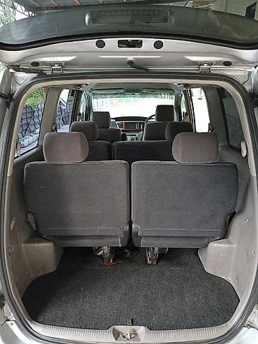 daf 2013: Toyota Noah: 2003 г., 2 л, Автомат, Бензин, Минивэн — 8
