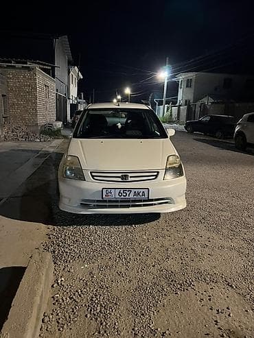 Honda Stream: 2002 г., 2 л, Автомат, Бензин, Минивэн