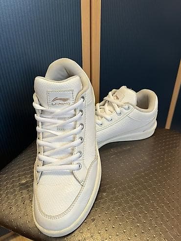 Кроссовки Li-Ning оригинал 38 Размер все целые особо не носили 800