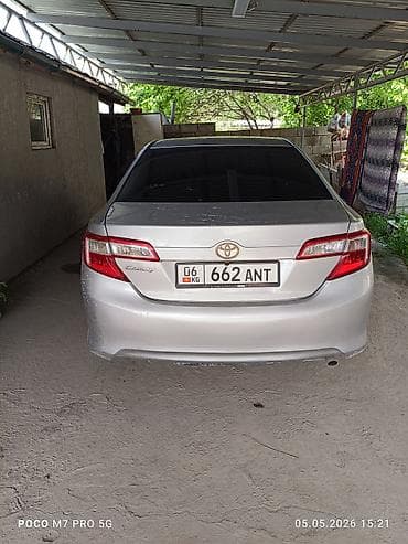 corolla 2004: Toyota Camry: 2013 г., Автомат, Бензин, Седан — 3