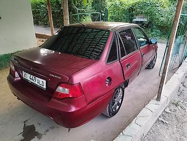чанган уни к: Daewoo Nexia: 2008 г., 1.6 л, Кол менен иштөөчү, Бензин, Седан — 3