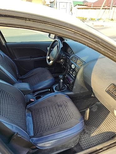 форт фокс унверсал: Ford Mondeo: 1999 г., Механика, Бензин, Седан — 5
