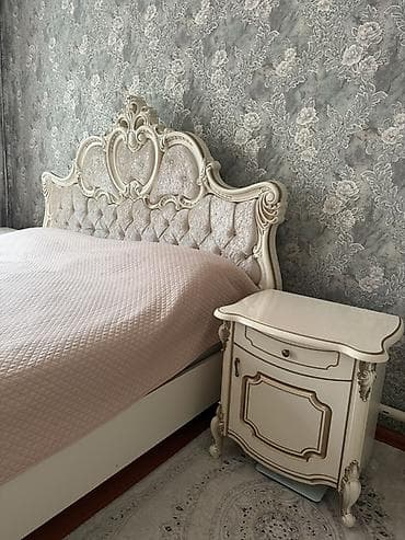 купить обеденный стол бу: Спальный гарнитур, Двуспальная кровать, МДФ, цвет - Бежевый — 3