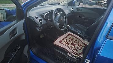 lada largus: Chevrolet Aveo: 2017 г., 1.4 л, Типтроник, Бензин, Седан — 7