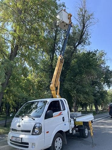 full construction: Автовышка, Kia, 10 м — 1