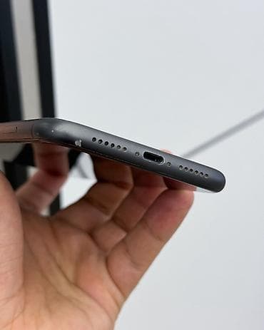 iphone s: IPhone 11, Б/у, 64 ГБ, Черный, Защитное стекло, Чехол, 73 % — 4