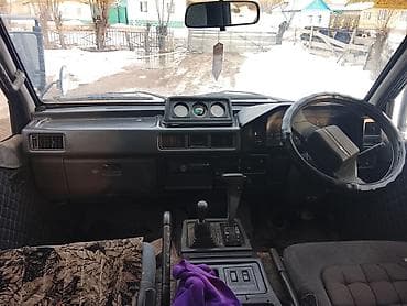 bmw i7: Mitsubishi Delica: 1992 г., 2.5 л, Автомат, Дизель, Внедорожник — 7