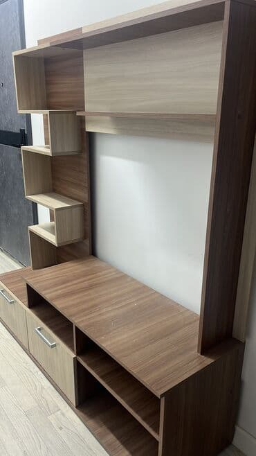 офисное кресло бишкек: Гарнитур для зала, Б/у, Тумба под ТВ, ДСП, цвет - Коричневый — 2