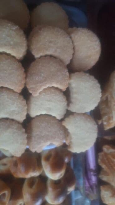 где в бишкеке можно купить сухие закваски: Санза 1 шт Булочки 1 кг в одном килограмме 24 шт Пирог 2,5 кг 1300 — 16