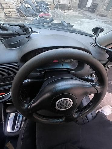 colf 3: Volkswagen Golf: 2001 г., 2 л, Автомат, Бензин, Хэтчбэк — 9