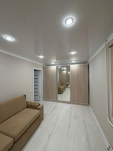 Квартиры: 2 комнаты, 43 м², Хрущевка, 2 этаж, Евроремонт — 3